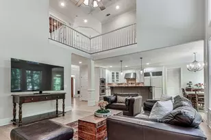 5037 Towne Lake Hills N, Woodstock, GA 30189 - Photo 7