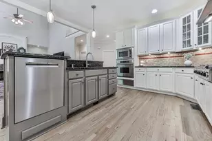 5037 Towne Lake Hills N, Woodstock, GA 30189 - Photo 13