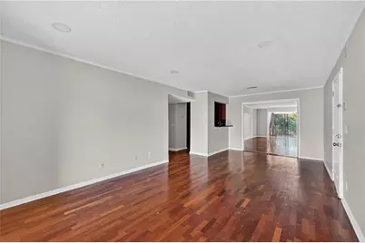 2657 Lenox Road NE #H-110, Atlanta, GA 30324 - Photo 5