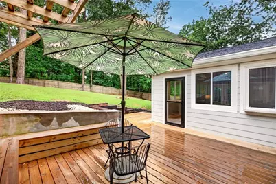505 Wyncourtney Drive, Sandy Springs, GA 30328 - Photo 39