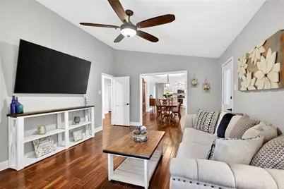 505 Wyncourtney Drive, Sandy Springs, GA 30328 - Photo 17