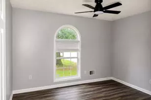 635 Clearwater Pl, Lawrenceville, GA 30044 - Photo 5