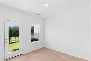 226 Redbud Rd, Canton, GA 30114 - Photo 11
