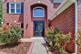2835 Crestmont Ct, Cumming, GA 30041 - Photo 5