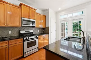 10823 Yorkwood St, Duluth, GA 30097 - Photo 5