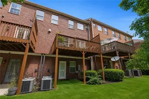 10823 Yorkwood St, Duluth, GA 30097 - Photo 17