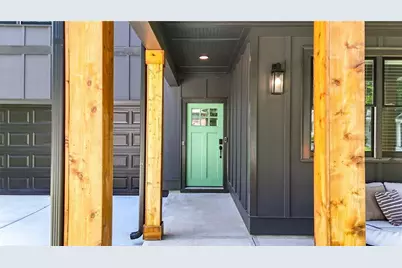 2065 Claude Street NW, Atlanta, GA 30318 - Photo 5