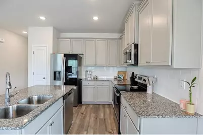 84 Regent Park, Hoschton, GA 30548 - Photo 7
