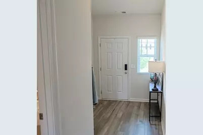 84 Regent Park, Hoschton, GA 30548 - Photo 3