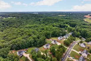 2726 Sawyer Mill Dr, Gainesville, GA 30507 - Photo 39