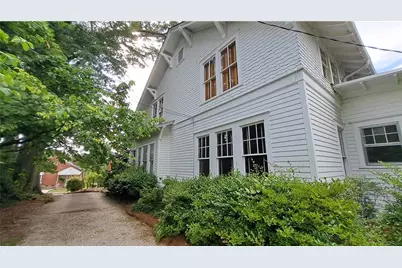1025 Main Street, Stone Mountain, GA 30083 - Photo 11