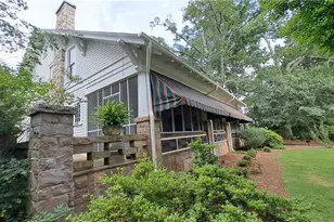 1025 Main St, Stone Mountain, GA 30083 - Photo 13
