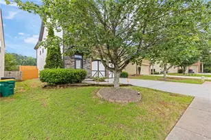 2210 Atkinson Park Dr, Lawrenceville, GA 30043 - Photo 3