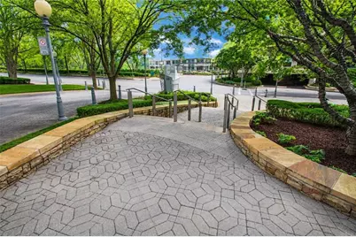3338 Peachtree Road NE #401, Atlanta, GA 30326 - Photo 7
