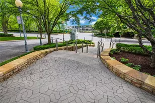 3338 Peachtree Road NE, Atlanta, GA 30326 - Photo 7