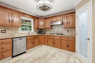 2915 Capot Ct, Snellville, GA 30039 - Photo 9