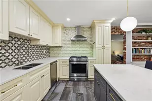 2862 Dunnington Cir, Atlanta, GA 30341 - Photo 13
