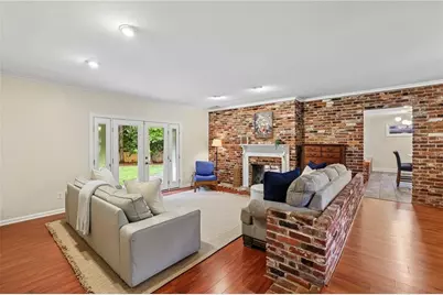 2862 Dunnington Circle, Atlanta, GA 30341 - Photo 5
