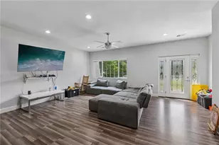 3167 Westmart Ln, Atlanta, GA 30340 - Photo 7