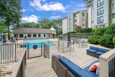 5555 Roswell Road NE #03, Sandy Springs, GA 30342 - Photo 9