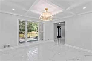 2023 Stoneleigh Dr, Stone Mountain, GA 30087 - Photo 45