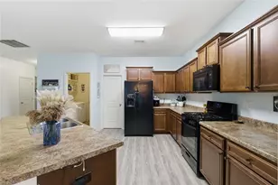 1048 Sutherland Dr, Winder, GA 30680 - Photo 3