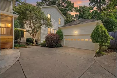1450 Sylvan Circle NE, Atlanta, GA 30319 - Photo 37
