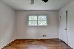 3318 Shorelake Dr, Tucker, GA 30084 - Photo 17