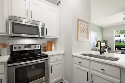 821 Ralph McGill Boulevard NE #3112, Atlanta, GA 30306 - Photo 9