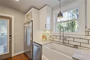 1681 Bristol Dr NE, Atlanta, GA 30329 - Photo 29