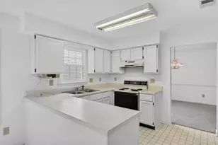 9030 Club River Dr, Roswell, GA 30076 - Photo 7
