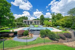 5675 Roswell Rd, Atlanta, GA 30342 - Photo 11