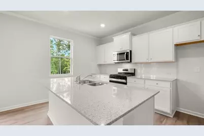 645 Lost Creek Parkway, Dallas, GA 30132 - Photo 7