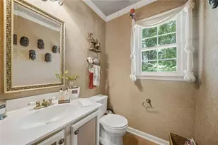 717 Jamie Way NE, Woodstock, GA 30188 - Photo 9