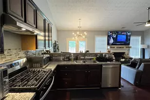 360 Clairidge Ln, Lawrenceville, GA 30046 - Photo 5
