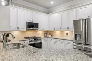 3621 Vinings Slope SE, Atlanta, GA 30339 - Photo 9