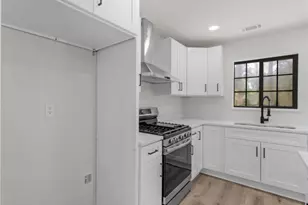 899 Virginia Ct SE, Conyers, GA 30094 - Photo 11