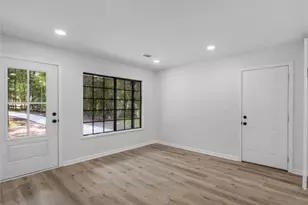 899 Virginia Ct SE, Conyers, GA 30094 - Photo 3