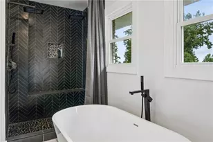 5638 Sherrell Dr, Atlanta, GA 30342 - Photo 27