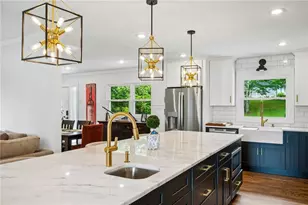5638 Sherrell Dr, Atlanta, GA 30342 - Photo 7