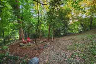 1733 Mary Lou Ln SE, Atlanta, GA 30316 - Photo 9