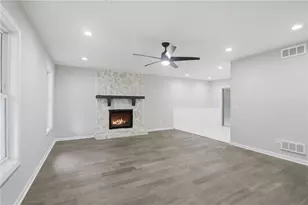 4517 Coopers Creek Cir SE, Smyrna, GA 30082 - Photo 11