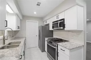 4517 Coopers Creek Cir SE, Smyrna, GA 30082 - Photo 17