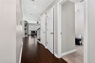 6393 Hawthorne Terrace, Peachtree Corners, GA 30092 - Photo 5