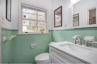 3873 Land O Lakes Drive NE, Atlanta, GA 30342 - Photo 25