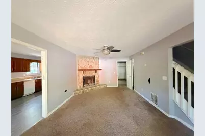 6859 S Lakewood Terrace S, Douglasville, GA 30135 - Photo 3