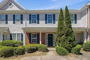585 McWilliams Road SE, Atlanta, GA 30315 - Photo 1