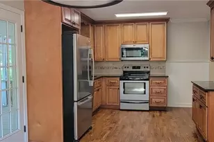 2497 Wentworth Dr NE, Atlanta, GA 30345 - Photo 11