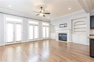 3664 Brookhaven Manor Crossing NE, Atlanta, GA 30305 - Photo 15