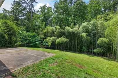 2648 Bent Hickory Drive SE, Smyrna, GA 30082 - Photo 9